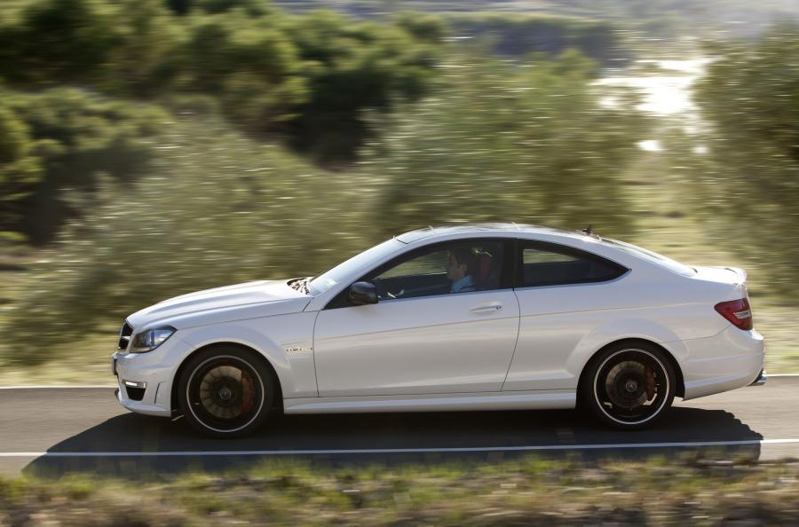  Mercedes-Benz C63 AMG Coupe 2012 года  (фото 105 из 113)